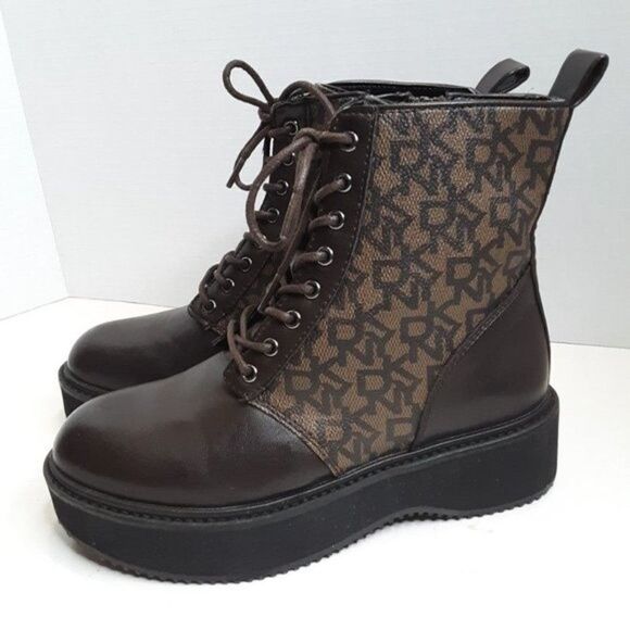 DKNY Women's Boot size 5.5M Roselyn Monogram Print Combat Faux Leather - Picture 3 of 9
